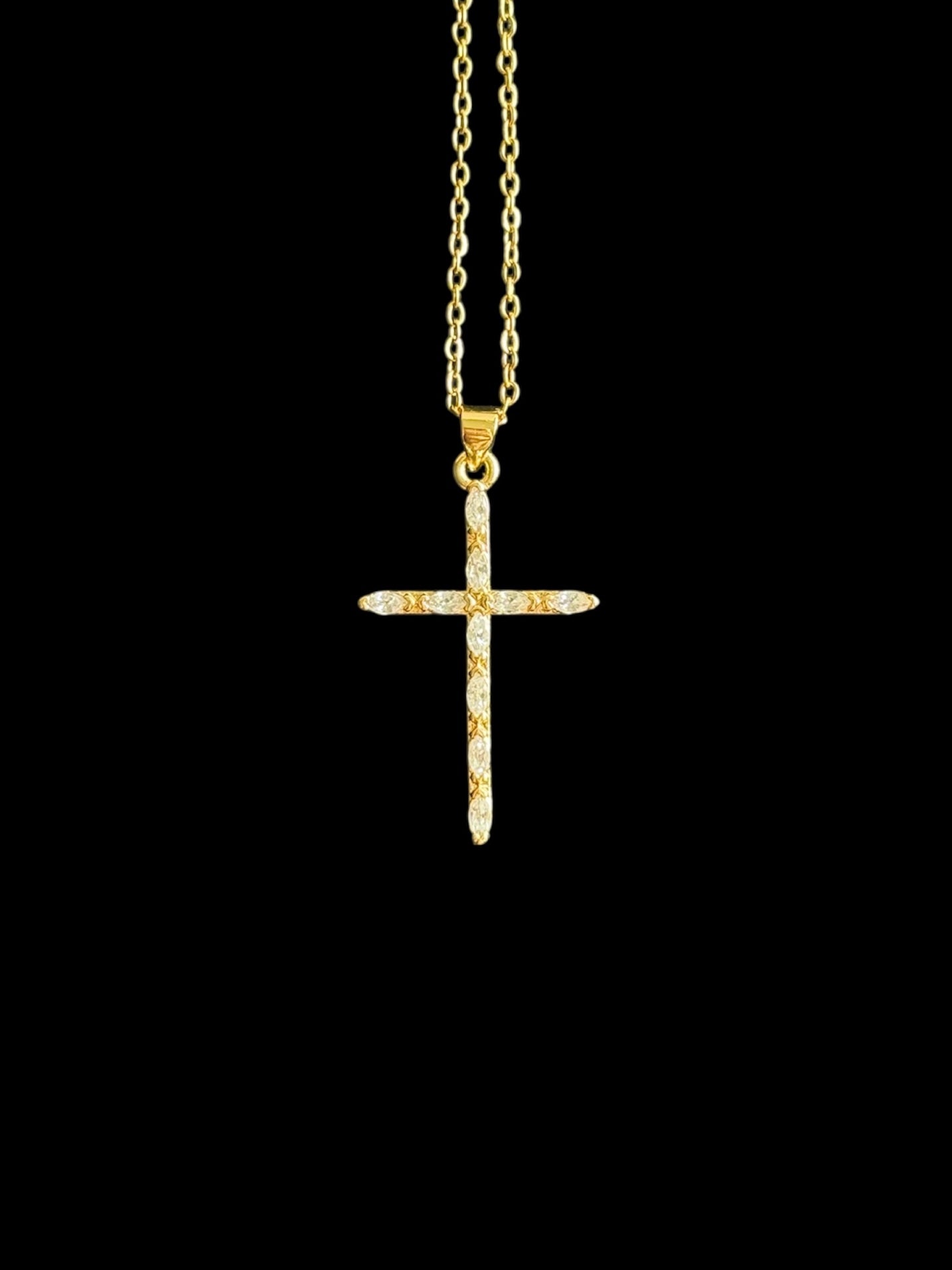 Collier croix chrétienne mixte pour homme et femme, bijou religieux plaqué or.