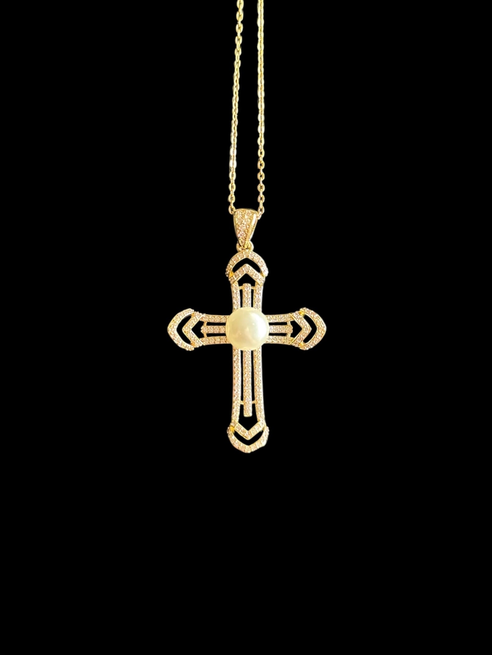 Collier chrétien Obed croix bijou religieux symbole de foi et espérance divine accessoire spirituel pour homme et femme