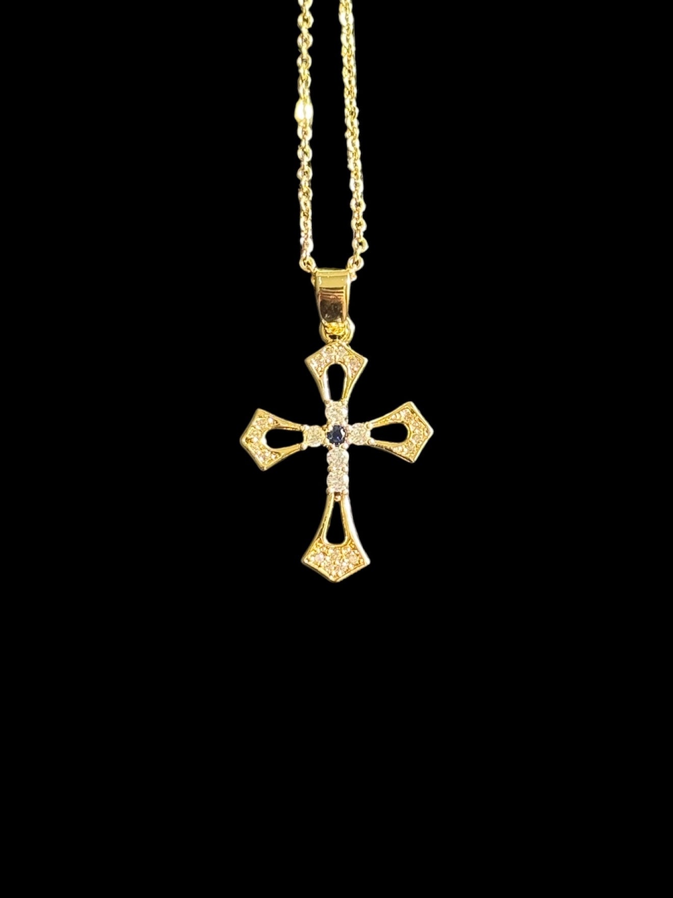 Collier chrétien Shemaiah bijou croix symbole écoute parole de Dieu accessoire religieux spirituel pour homme et femme