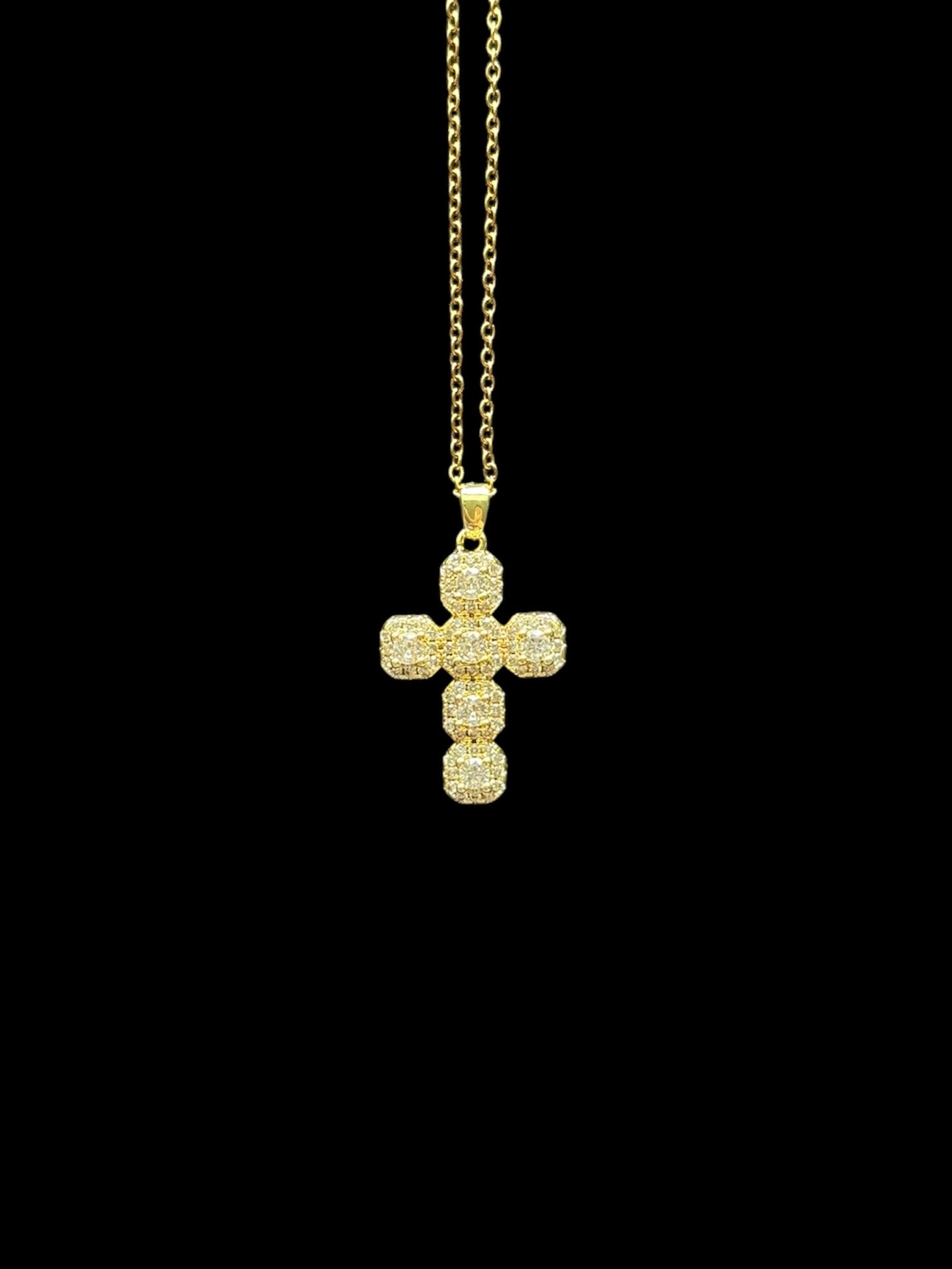 Collier plaqué or raffiné, bijou chrétien intemporel – Elohim Bijoux.