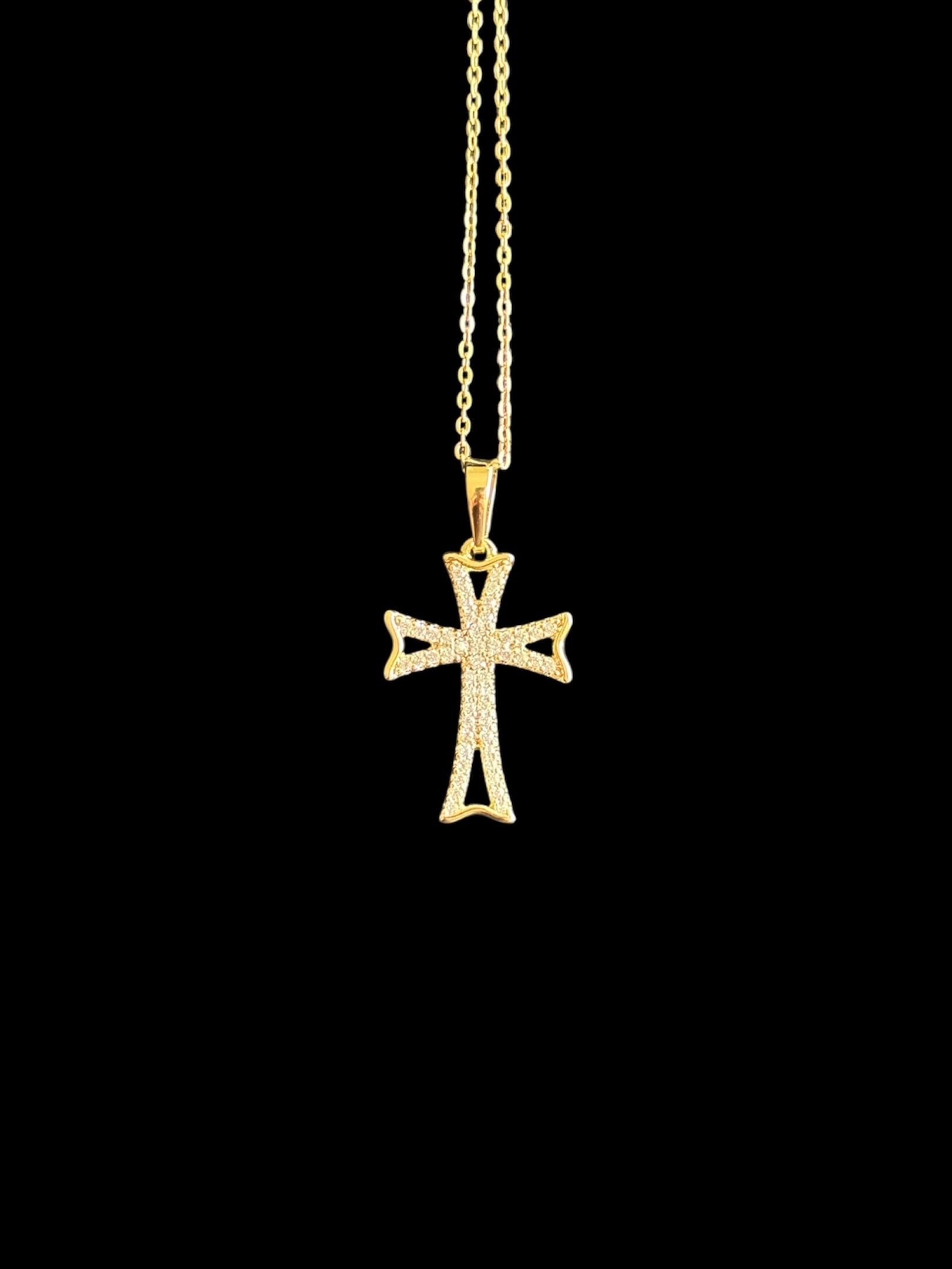 Collier chrétien Amram croix bijou religieux symbole de foi et guidance divine accessoire spirituel pour homme et femme