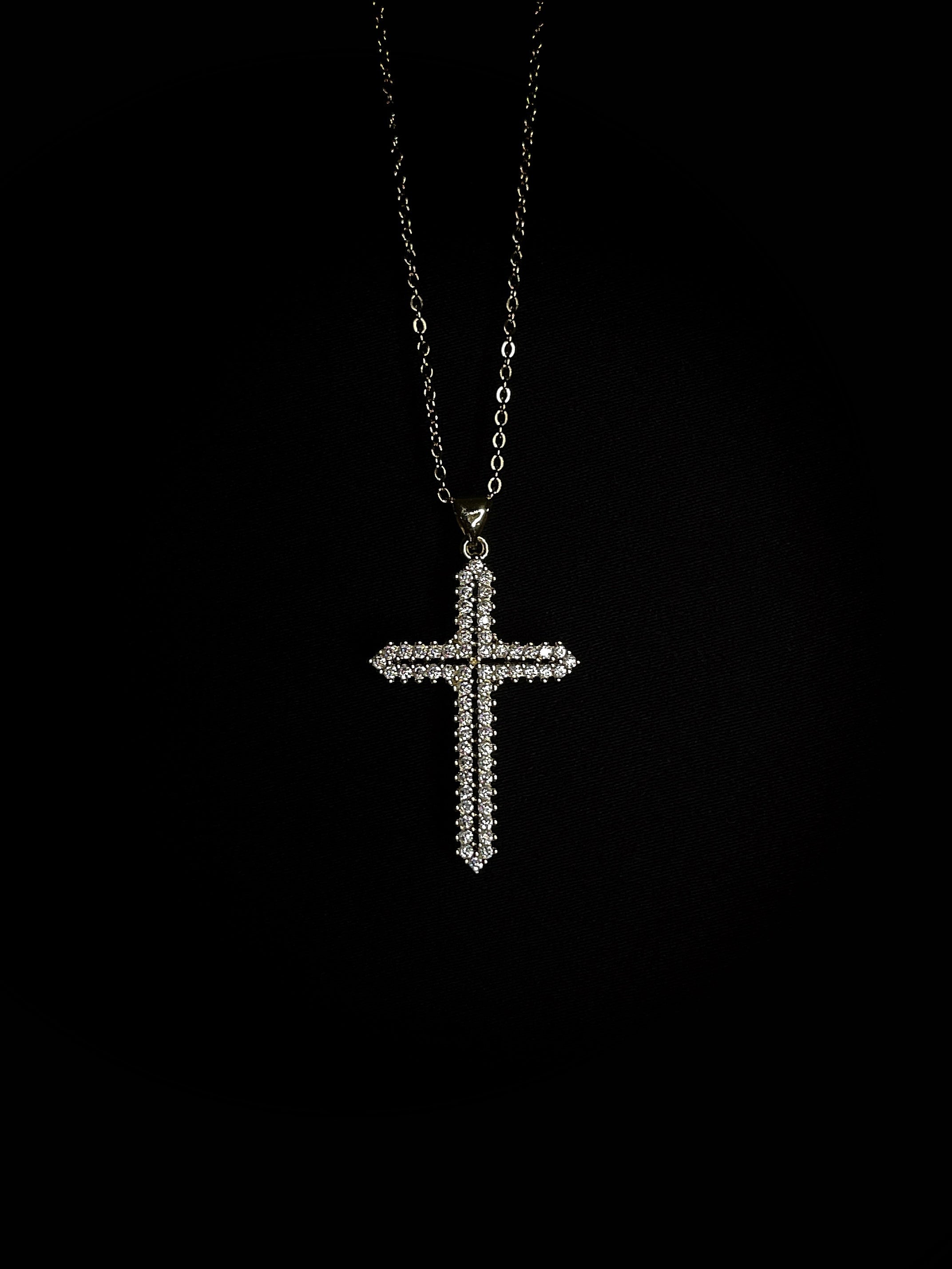 Collier Isaiah