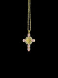 Bijou chrétien pour femme, collier plaqué or et rose avec zircon brillant, symbole de foi et de beauté.