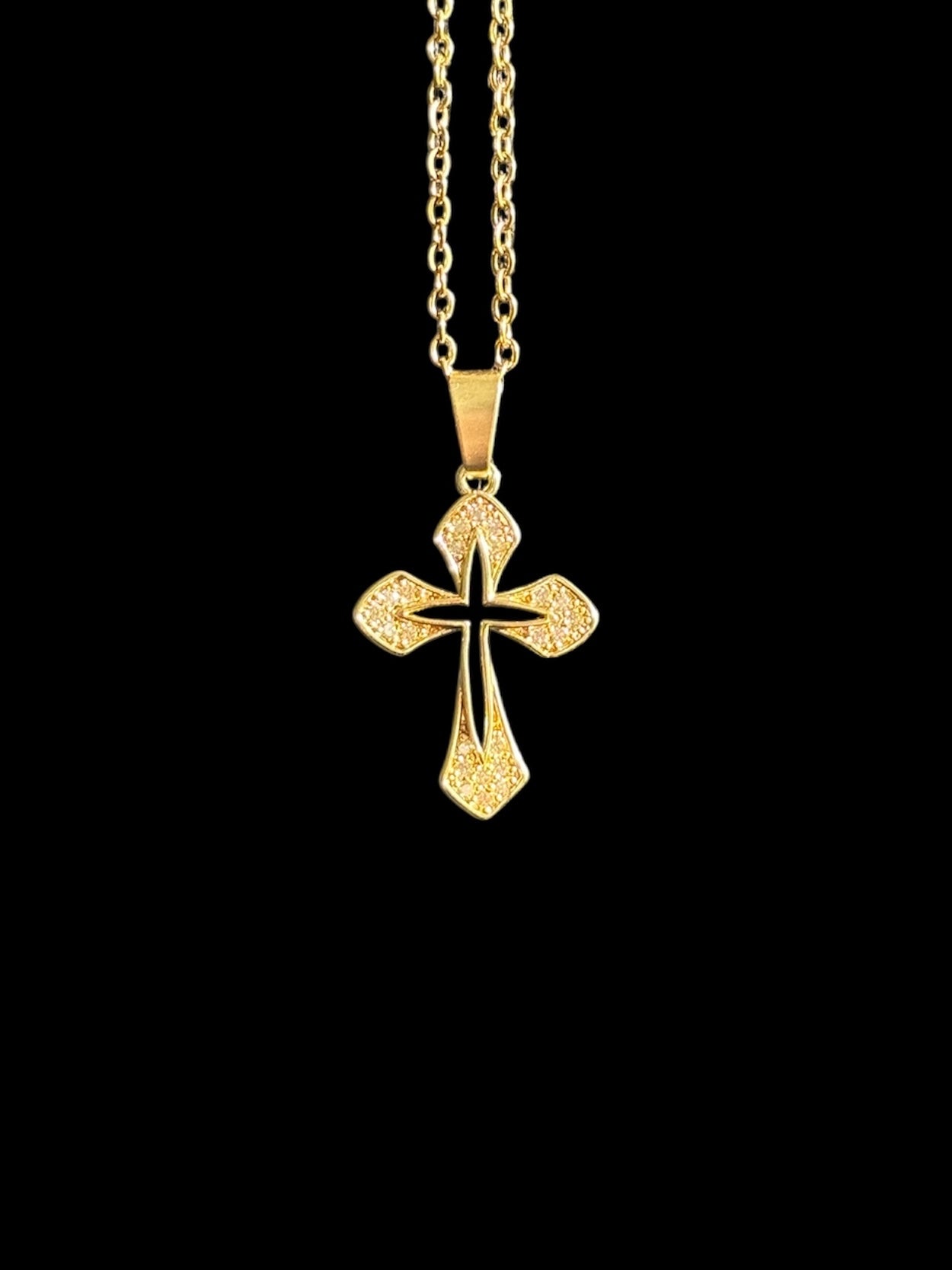 Collier chrétien Shelomi pendentif croix symbole paix intérieure et fidélité à Dieu bijou religieux pour hommes et femmes