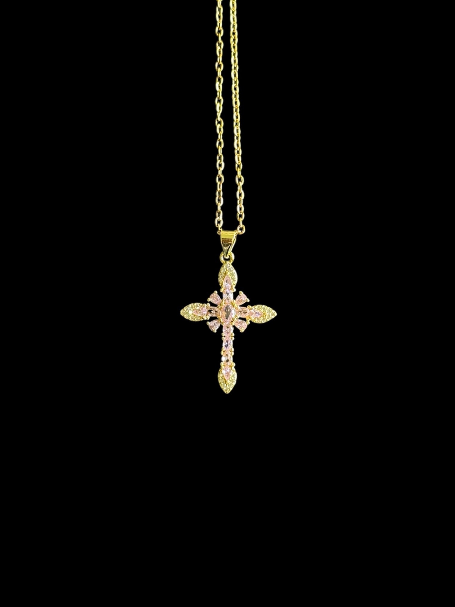	Bijou chrétien féminin, collier plaqué or rose et or avec zircon, pendentif lumineux pour toutes occasions.