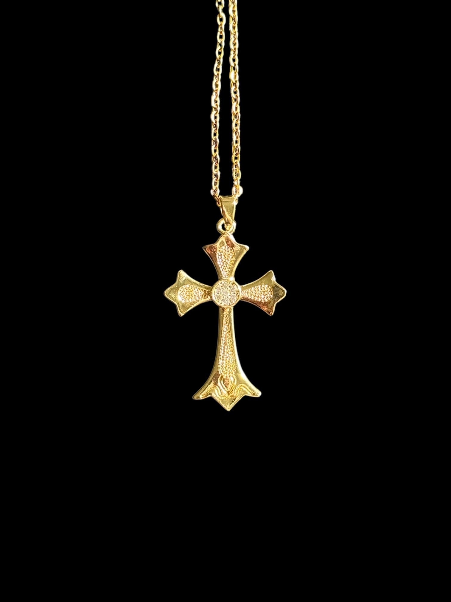 Collier chrétien Jezerel bijou croix symbole de foi et guidance divine accessoire spirituel pour hommes et femmes