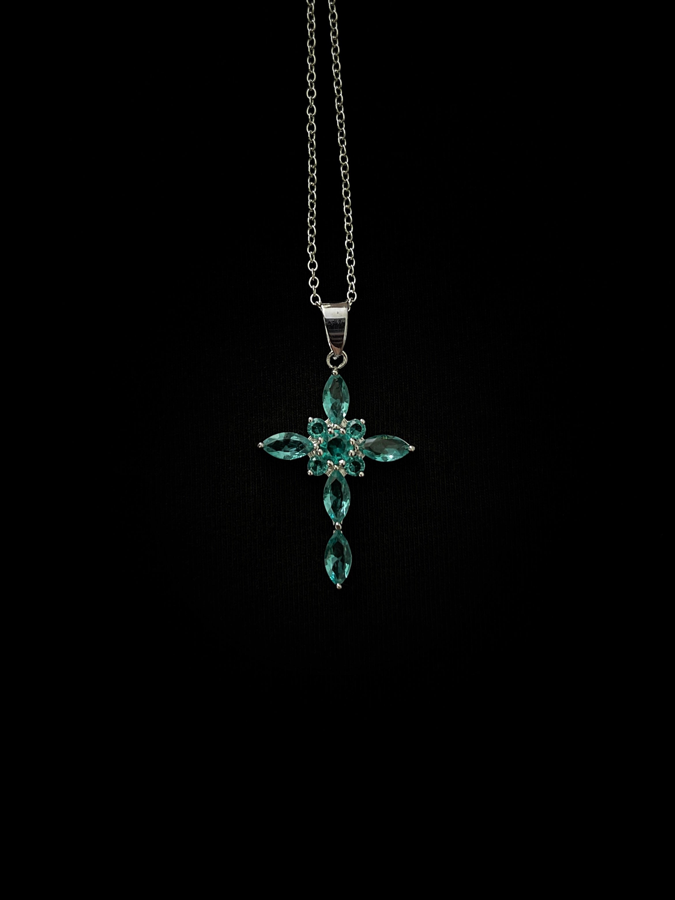Collier Abraham